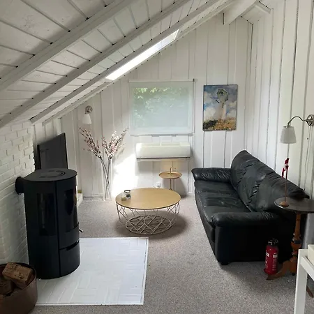 Lovely Summer House In Peaceful Surroundings Dom wakacyjny *